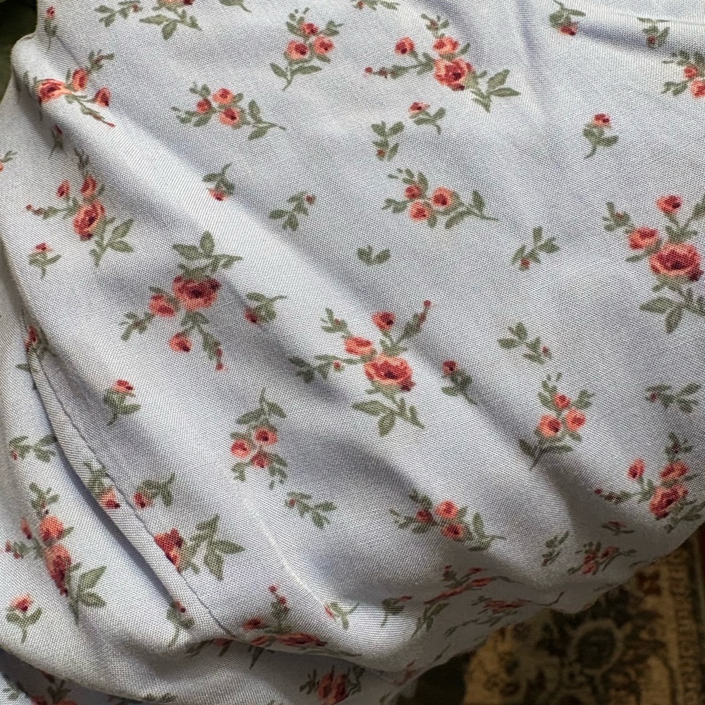 Garage floral dress light blue. fit and flare style. - Picture 2 of 4